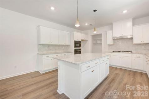 211 Amber Glen Drive Locust NC 28217