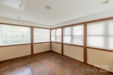 116 Unaka Avenue Asheville NC 28803