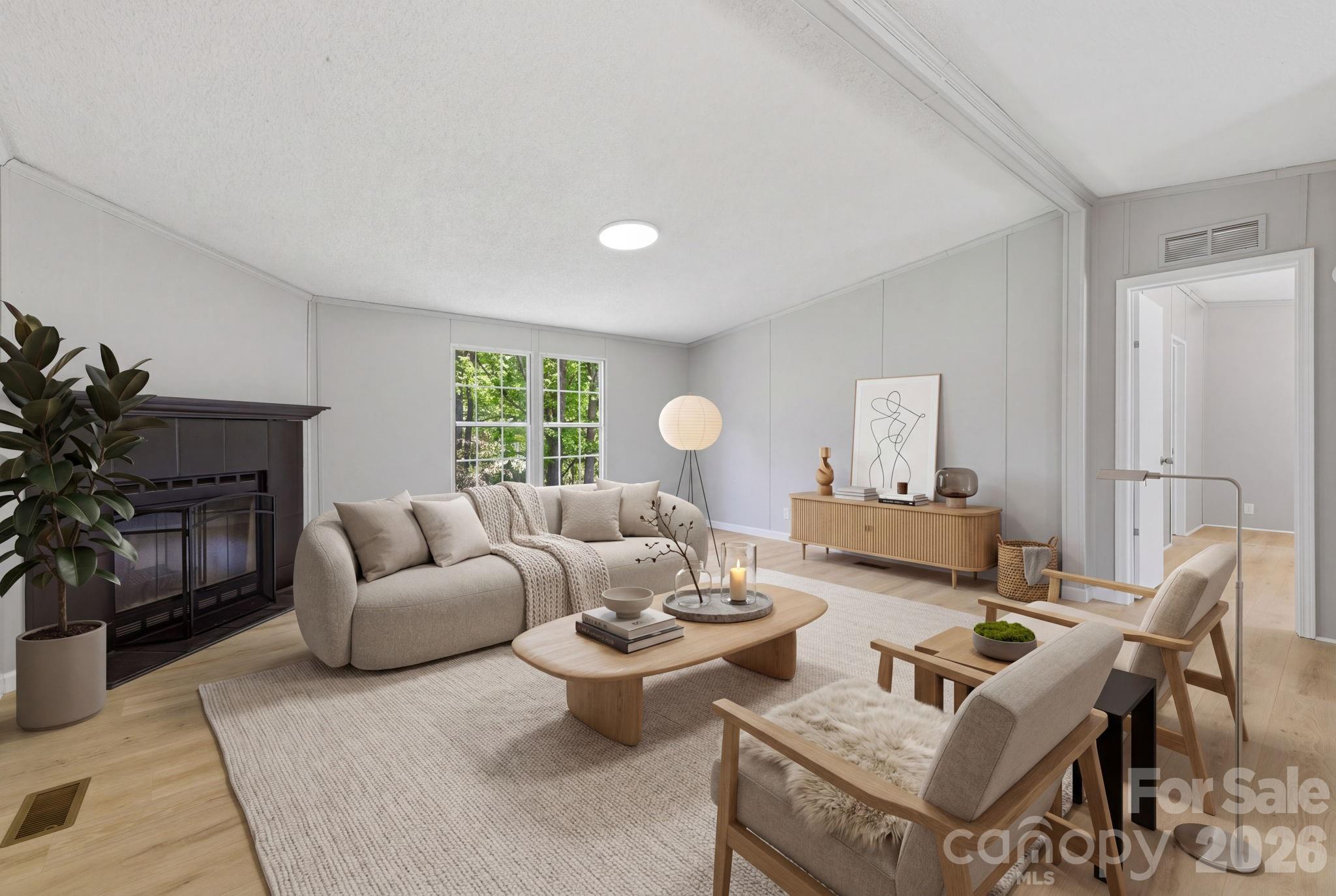 6490 Willow Road Hendersonville NC 28739