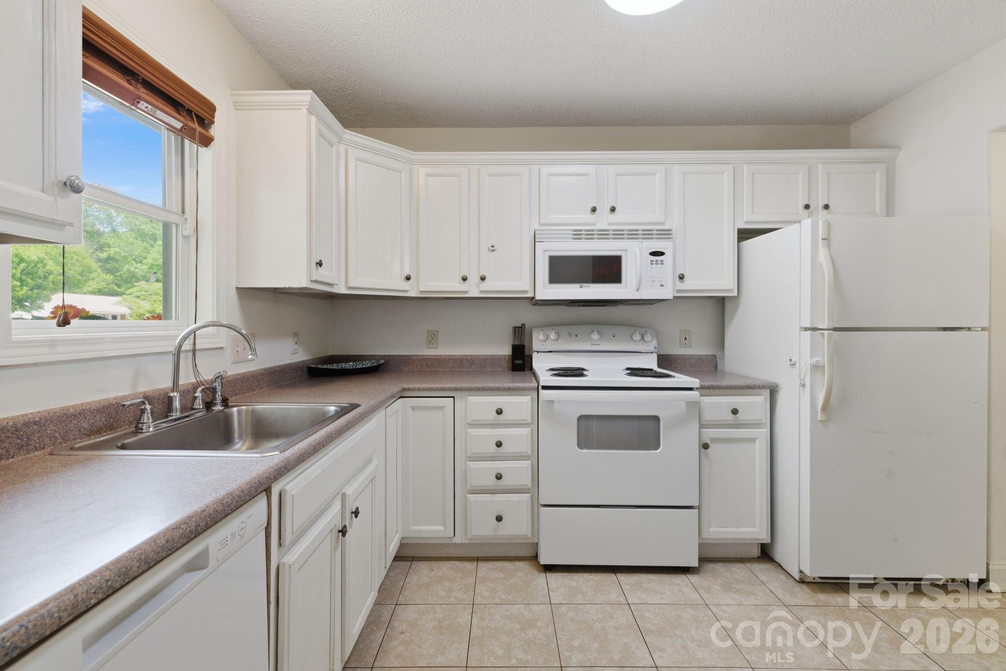 77 Lees Creek Road Asheville NC 28806