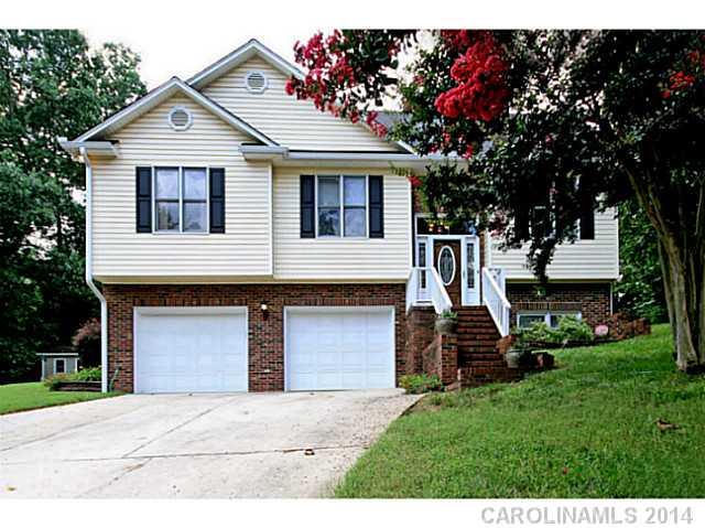 1413 Bellingham Drive Mooresville NC 28115