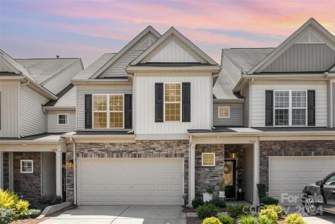 5933 Carrollton Lane Charlotte NC 28210