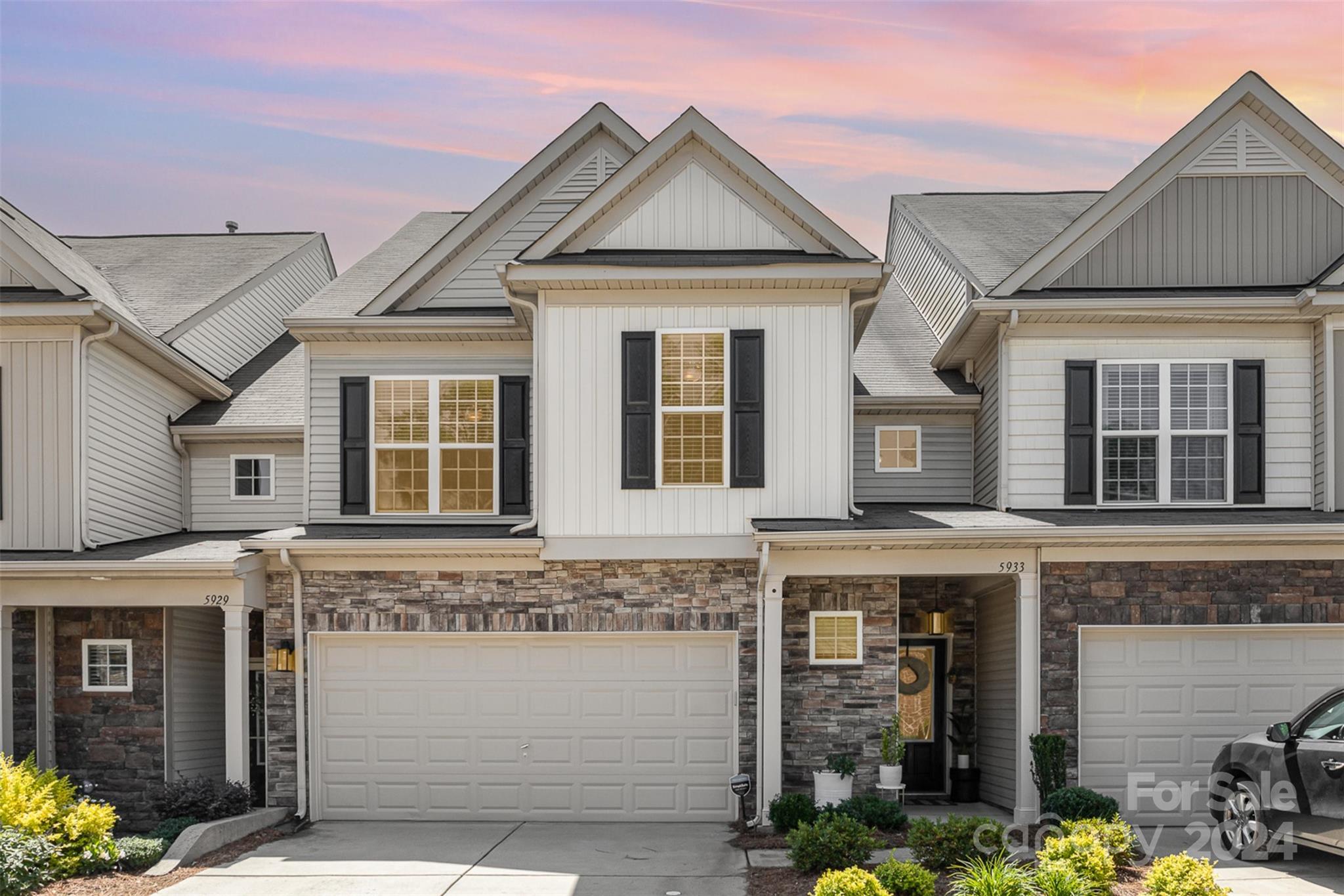 5933 Carrollton Lane Charlotte NC 28210