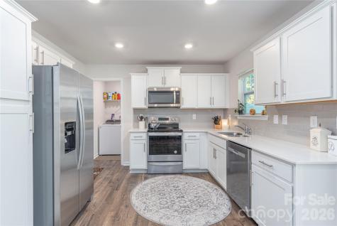 86 Malcolm Court Candler NC 28715
