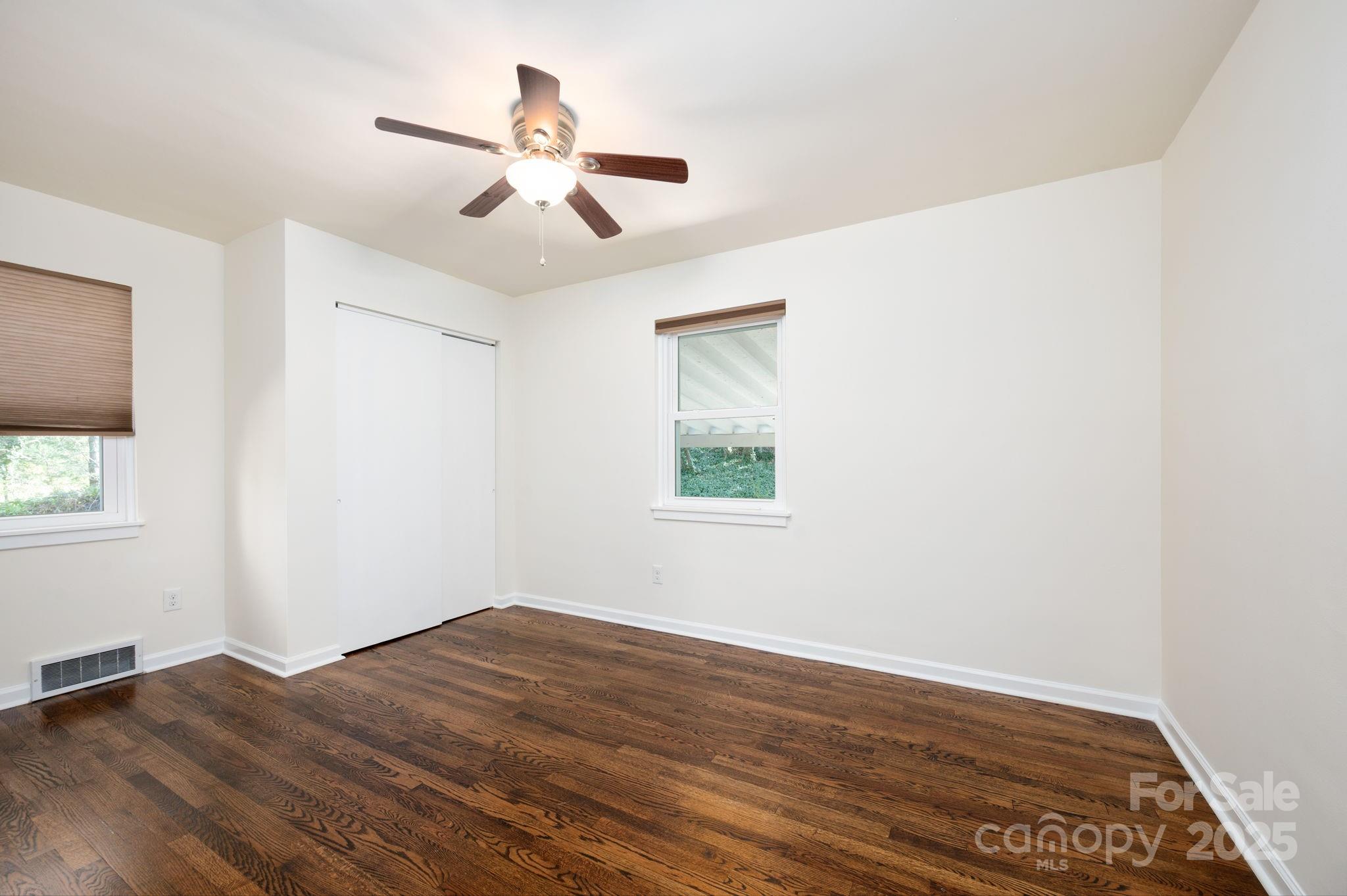 49 Pinedale Road Asheville NC 28805