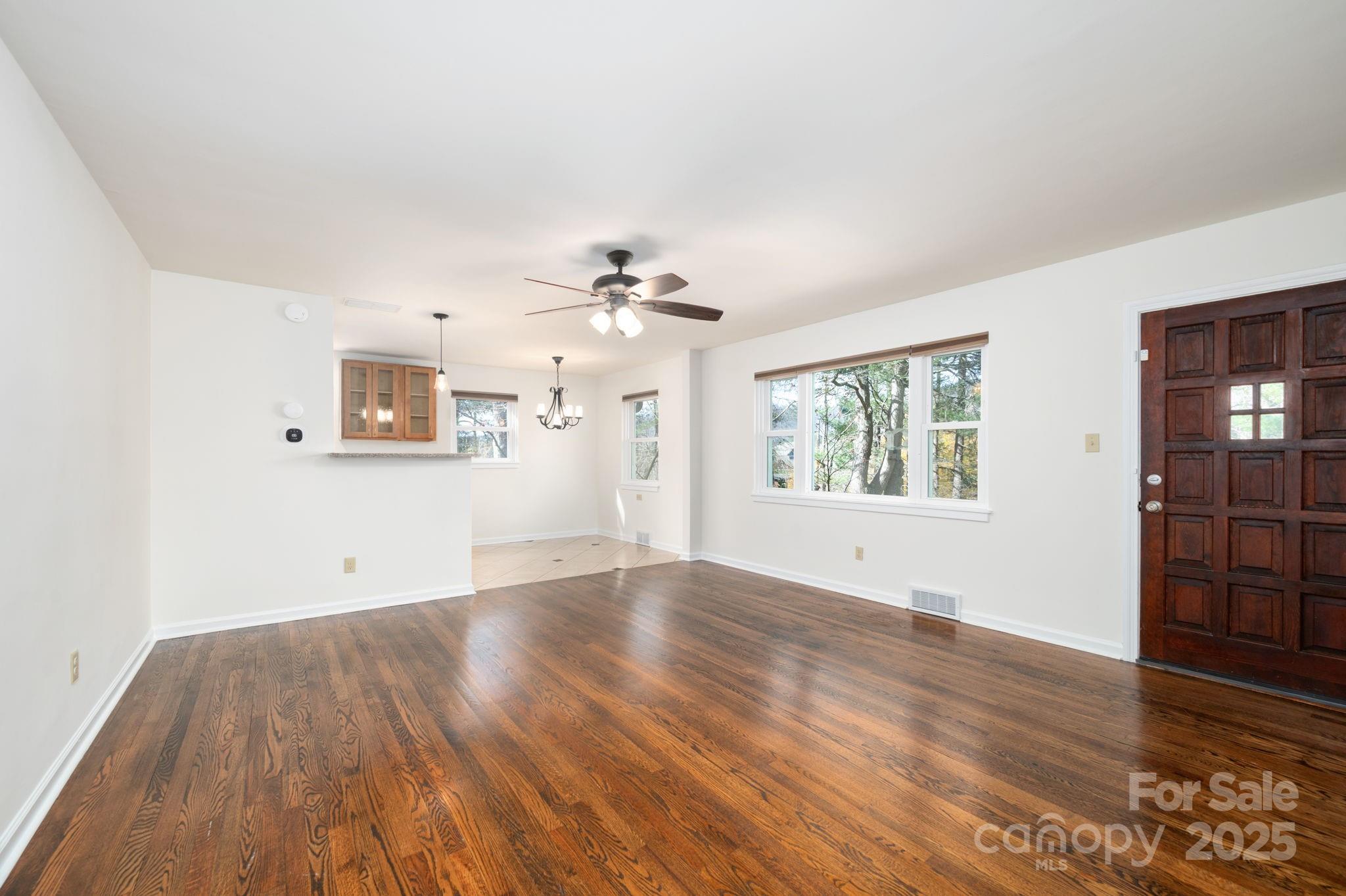 49 Pinedale Road Asheville NC 28805