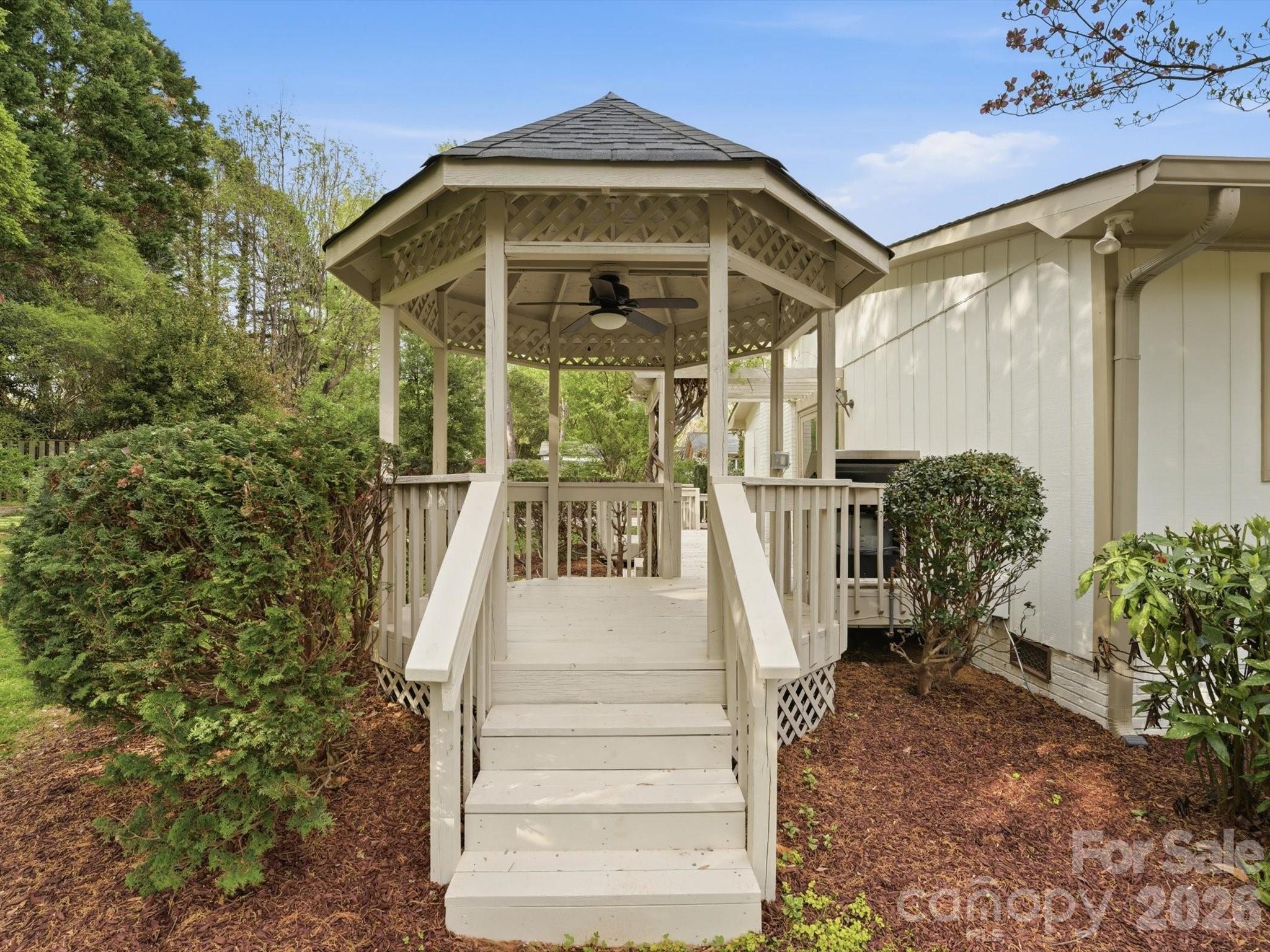 814 Twin Oaks Road Davidson NC 28036
