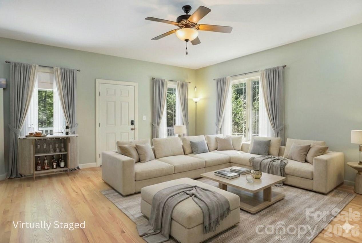 301 Gateway Drive Hendersonville NC 28739