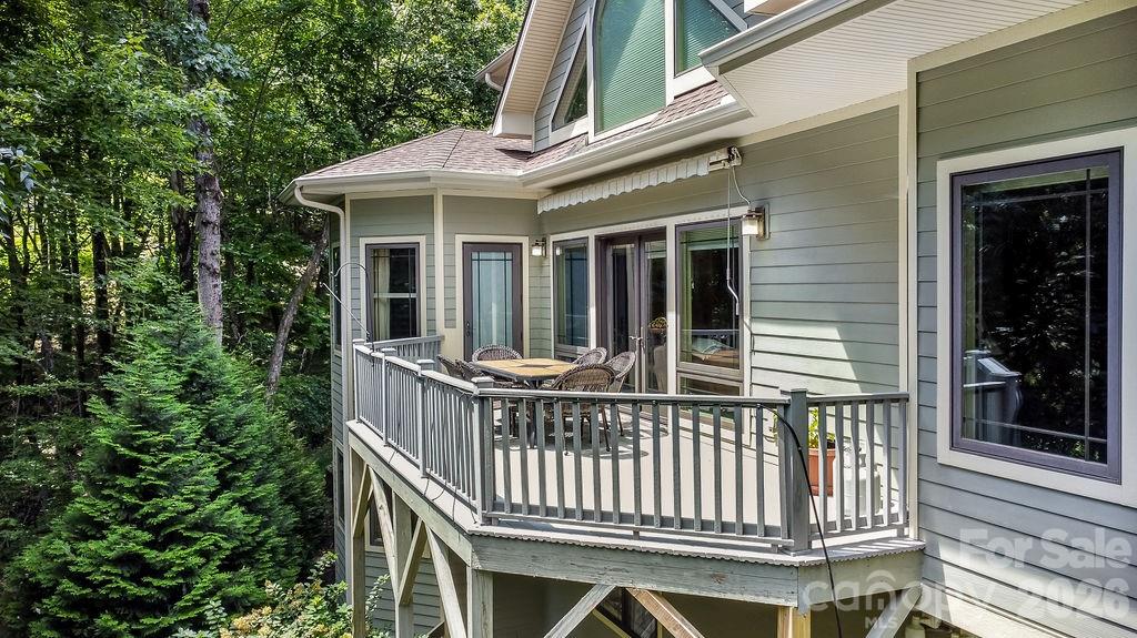 301 Gateway Drive Hendersonville NC 28739