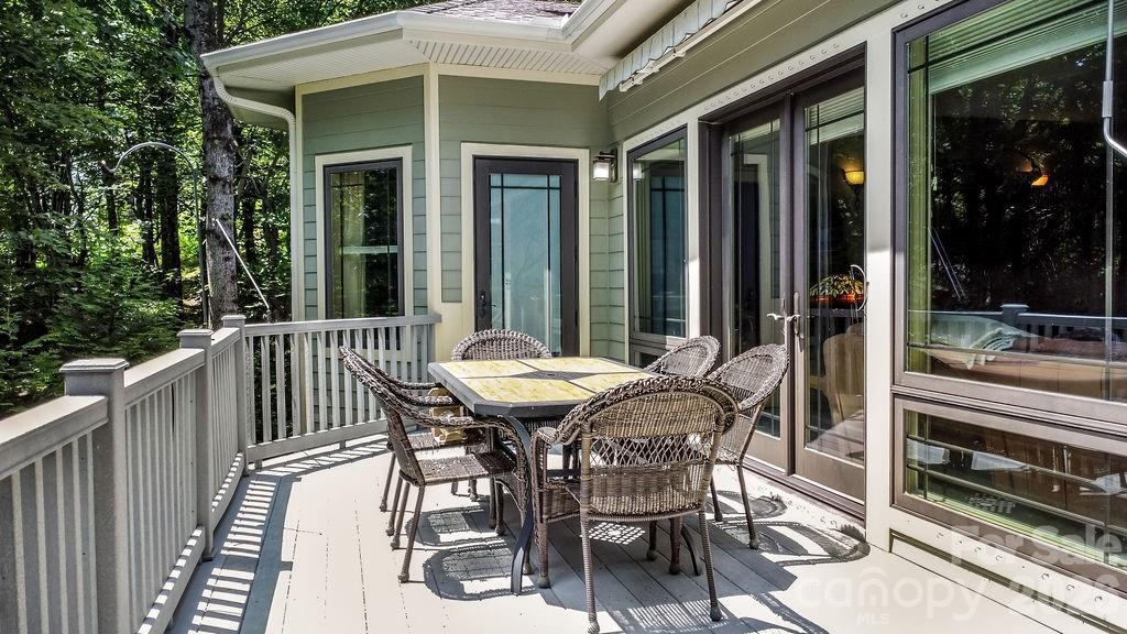 301 Gateway Drive Hendersonville NC 28739