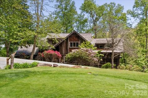 56 Spring House Drive Burnsville NC 28714