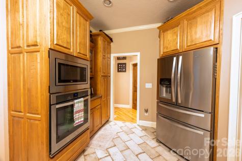 126 Moore Mountain Road Vilas NC 28692