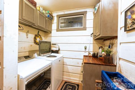 126 Moore Mountain Road Vilas NC 28692