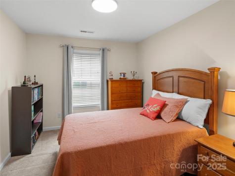 50 Ridgeland Lane Asheville NC 28805