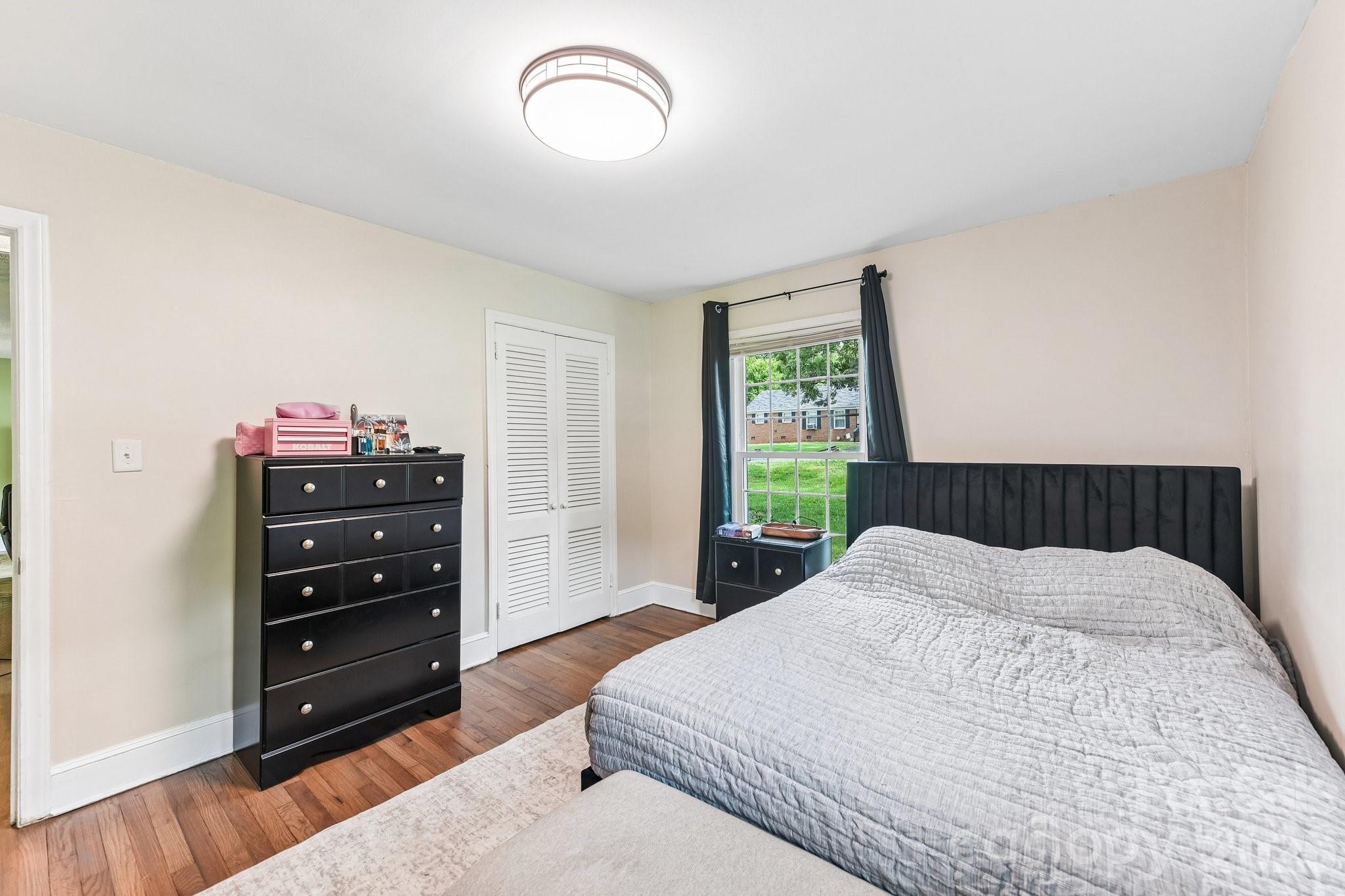 933 Clanton Road Charlotte NC 28217