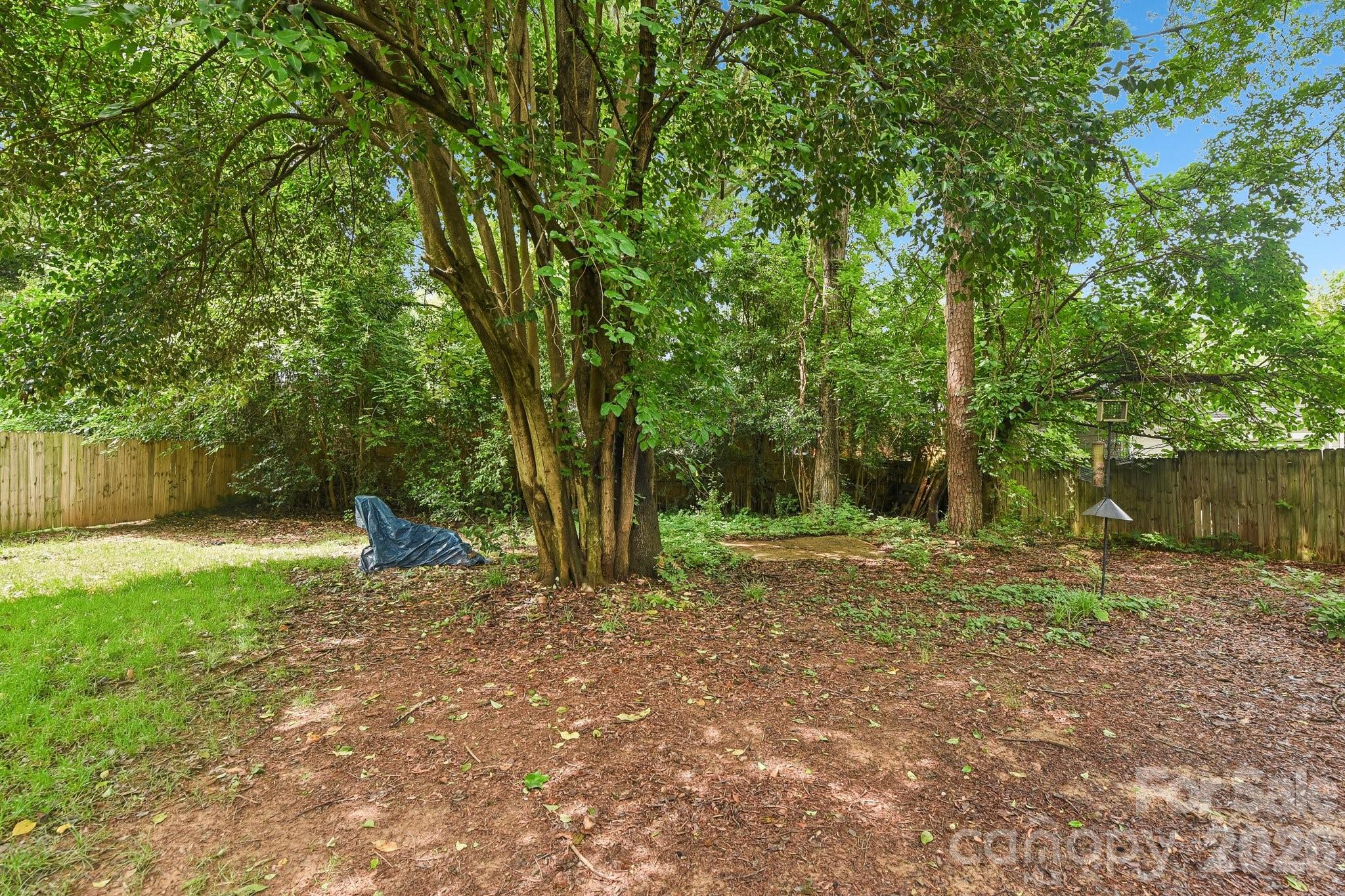 933 Clanton Road Charlotte NC 28217