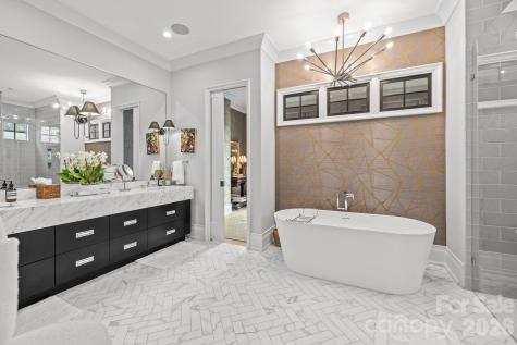 1344 Biltmore Drive Charlotte NC 28207