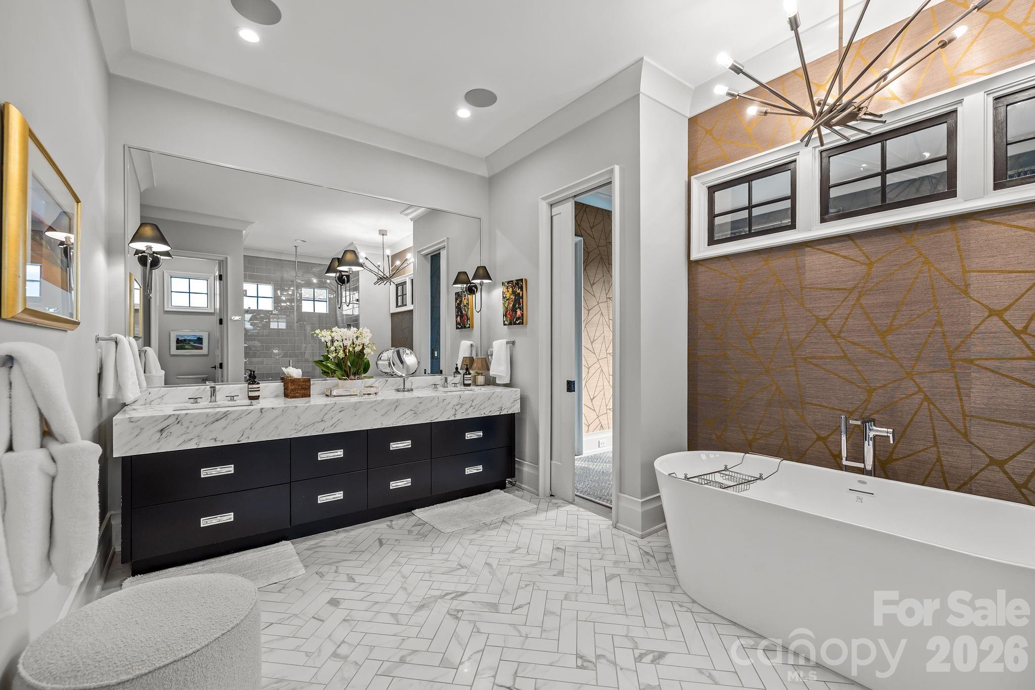 1344 Biltmore Drive Charlotte NC 28207