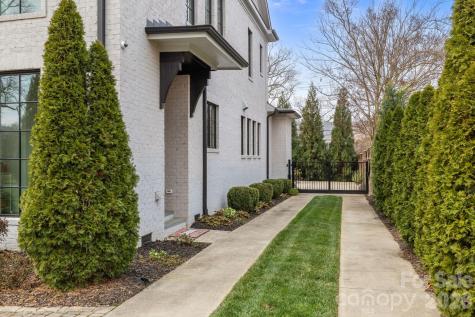 1344 Biltmore Drive Charlotte NC 28207