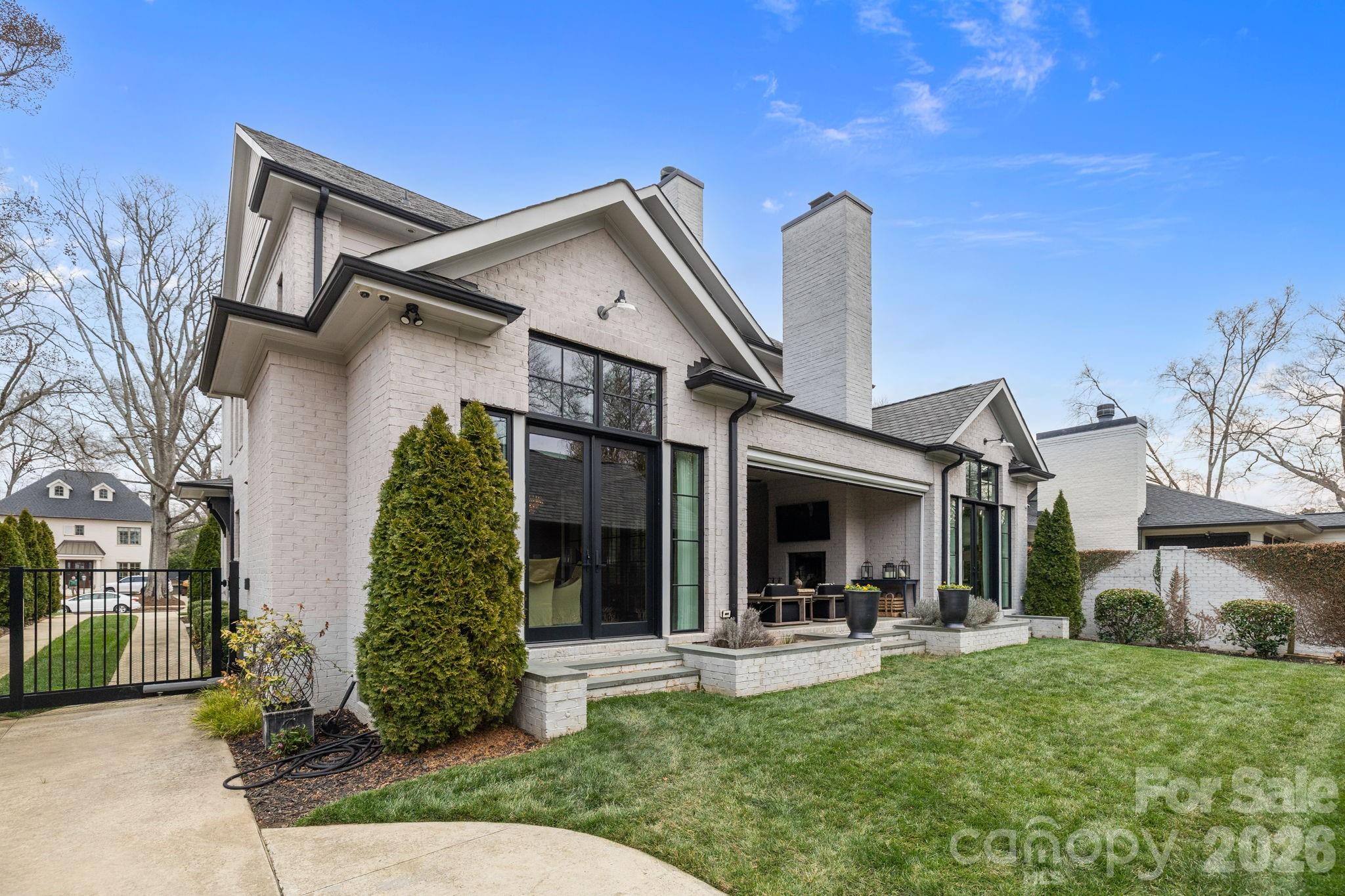 1344 Biltmore Drive Charlotte NC 28207