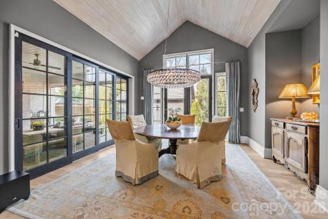 1344 Biltmore Drive Charlotte NC 28207
