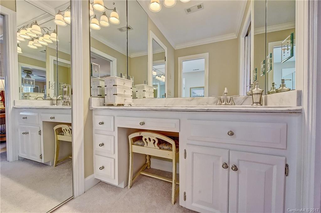 3310 Shillington Place Charlotte NC 28210