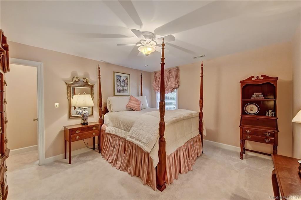 3310 Shillington Place Charlotte NC 28210