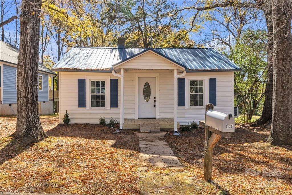 1125 Wilmington Avenue Statesville NC 28677