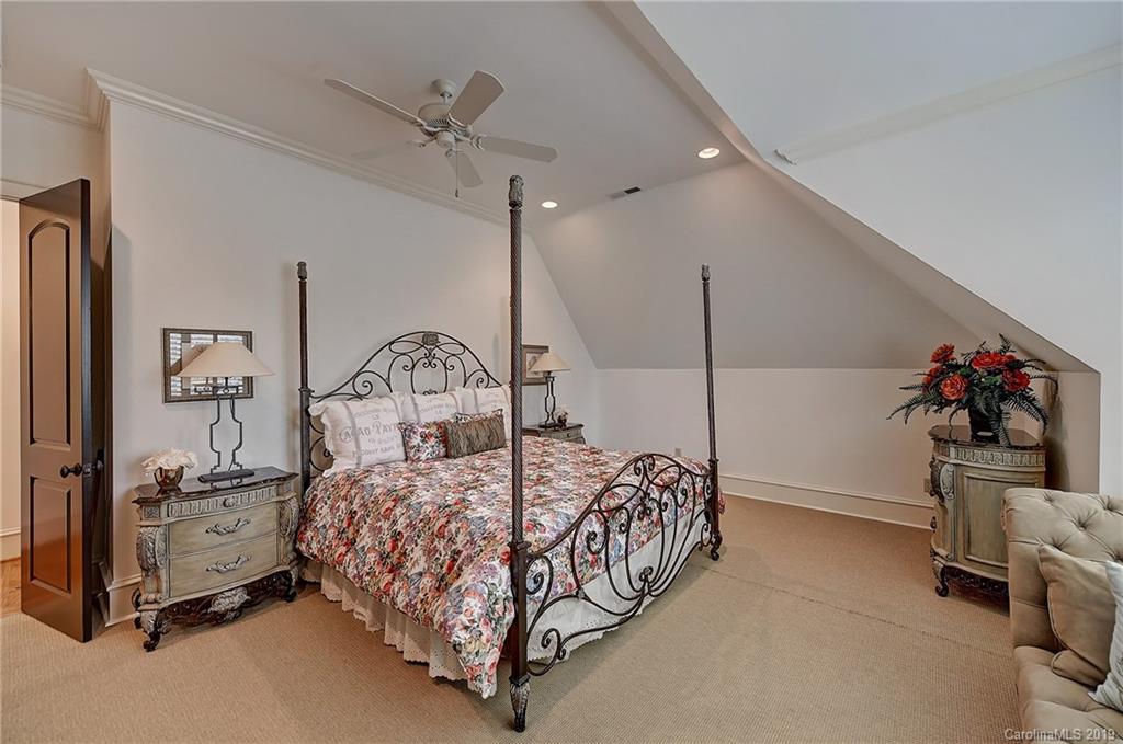 2336 Providence Road Charlotte NC 28211