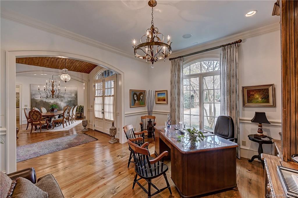 2336 Providence Road Charlotte NC 28211