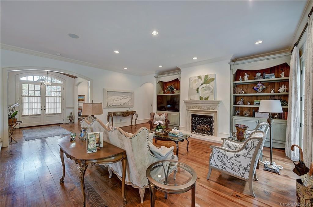 2336 Providence Road Charlotte NC 28211