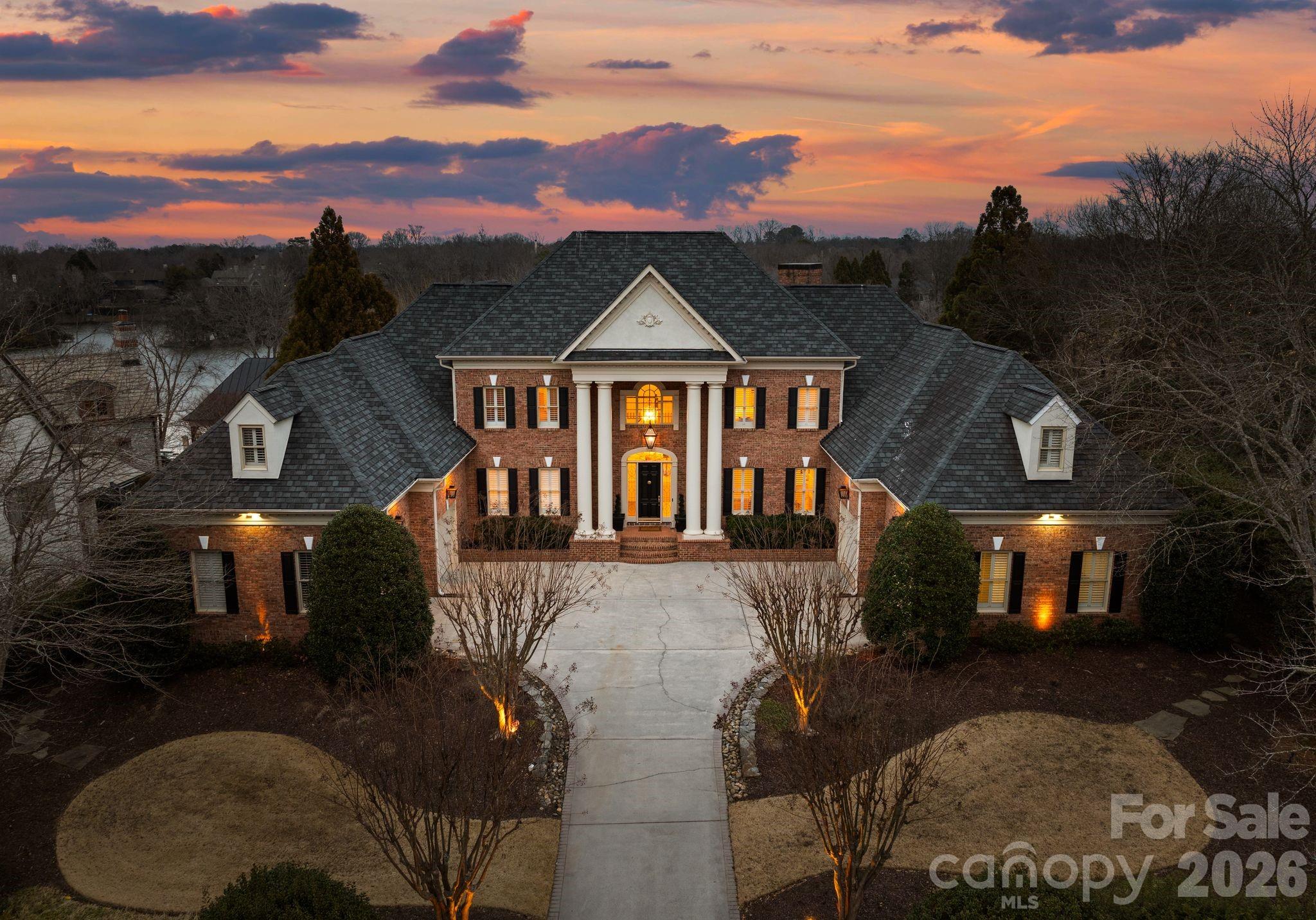 8721 Lake Challis Lane Charlotte NC 28226