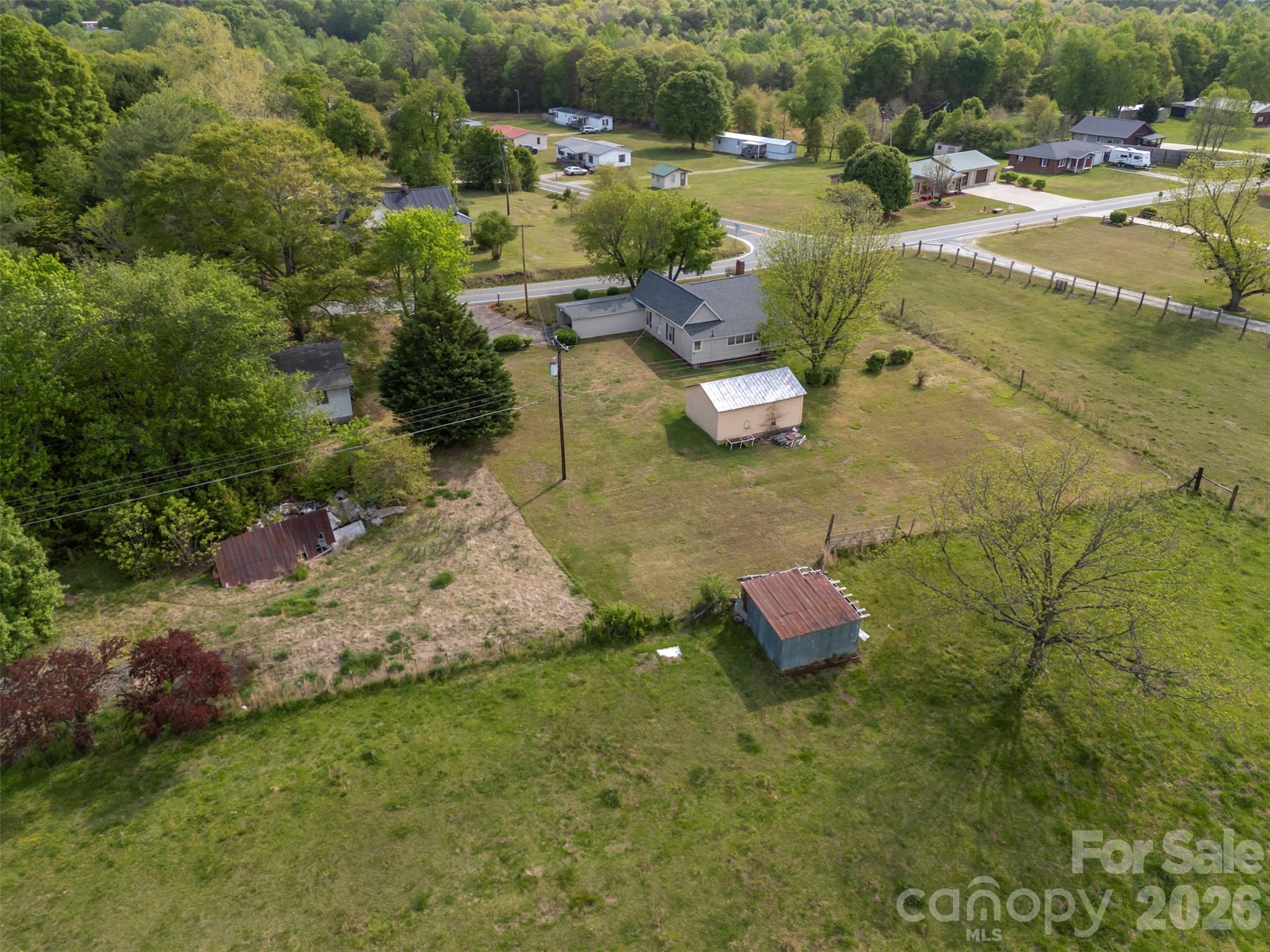 504 Old Henrietta Road Forest City NC 28043