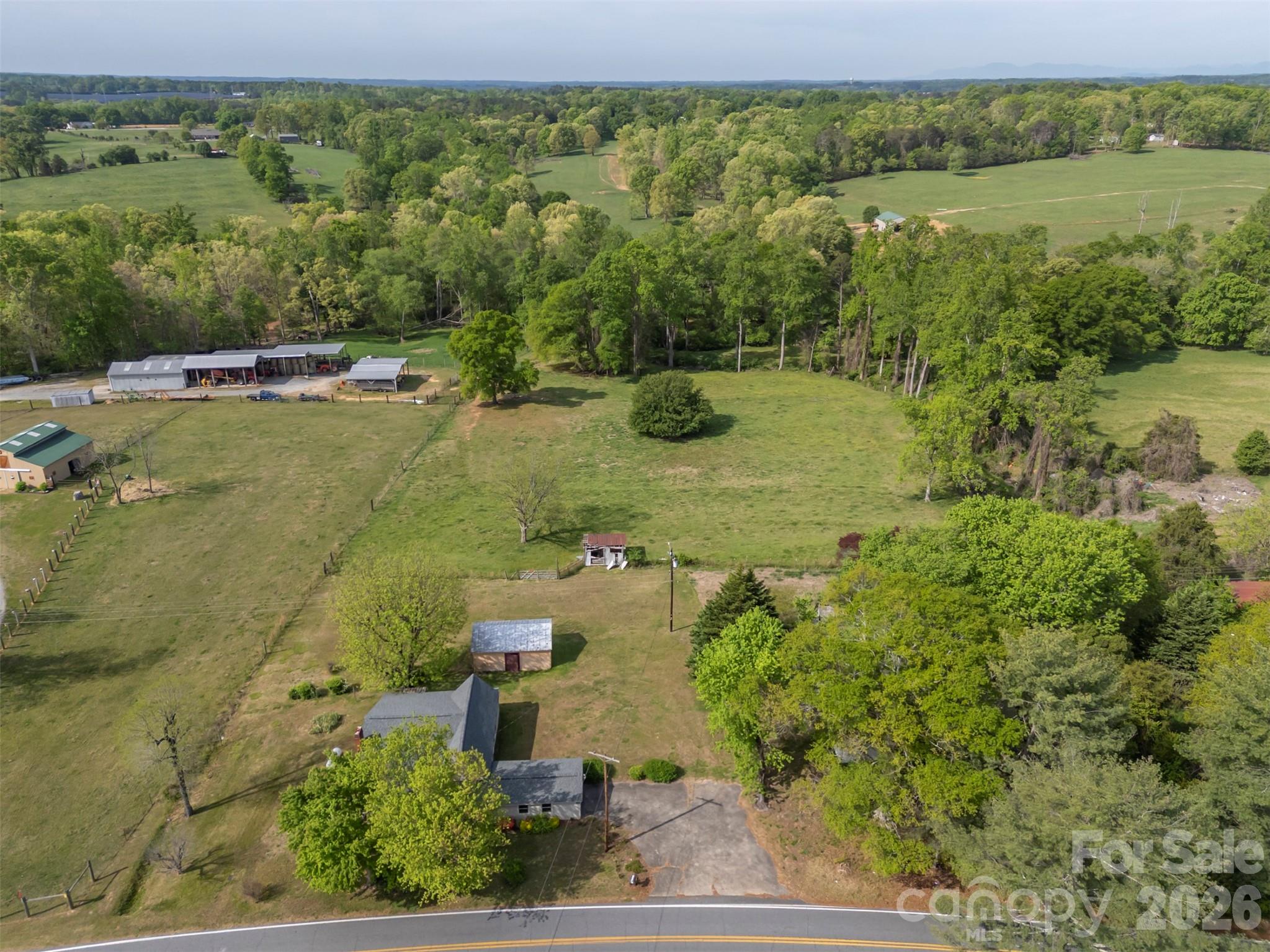 504 Old Henrietta Road Forest City NC 28043