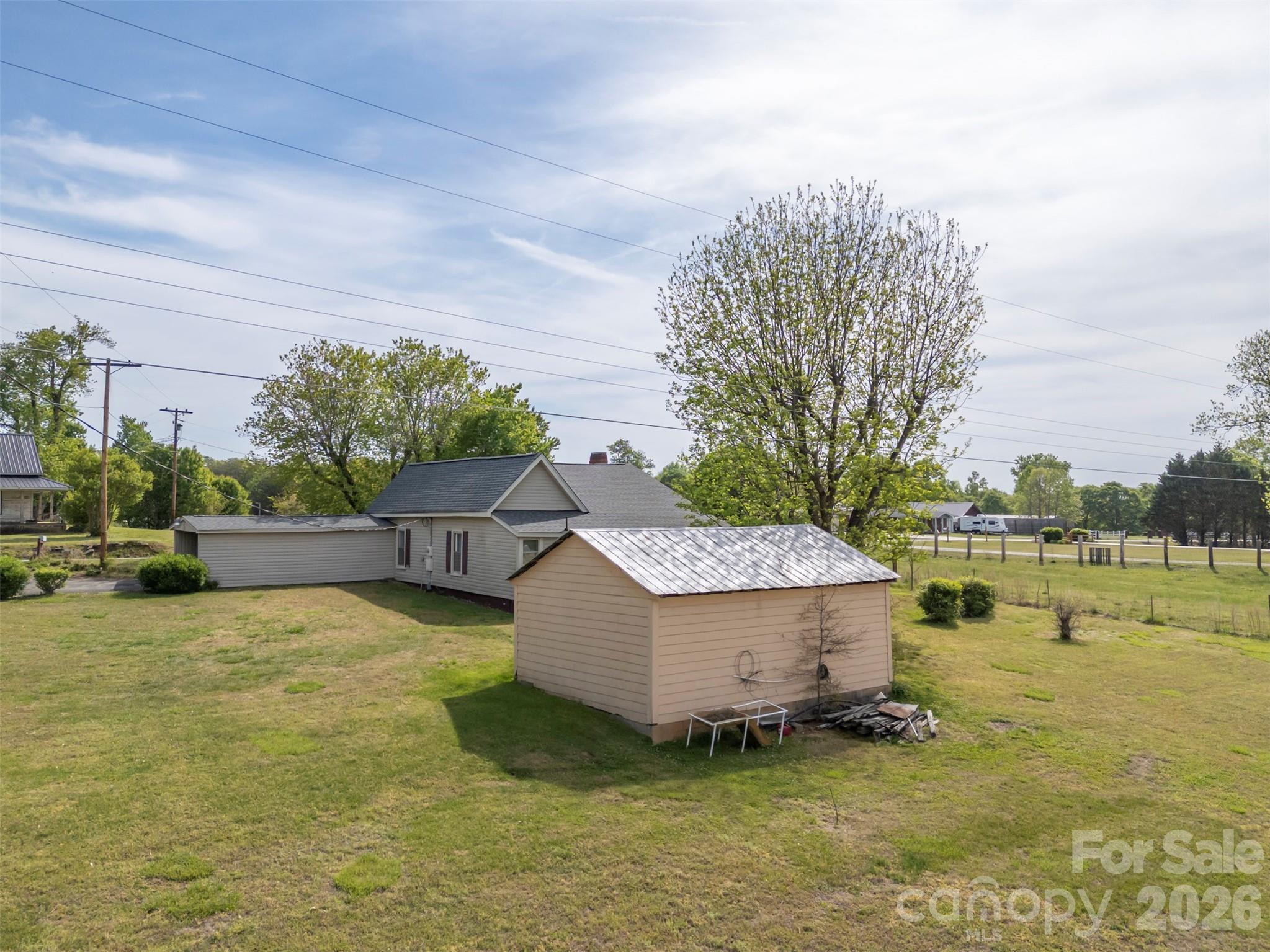 504 Old Henrietta Road Forest City NC 28043