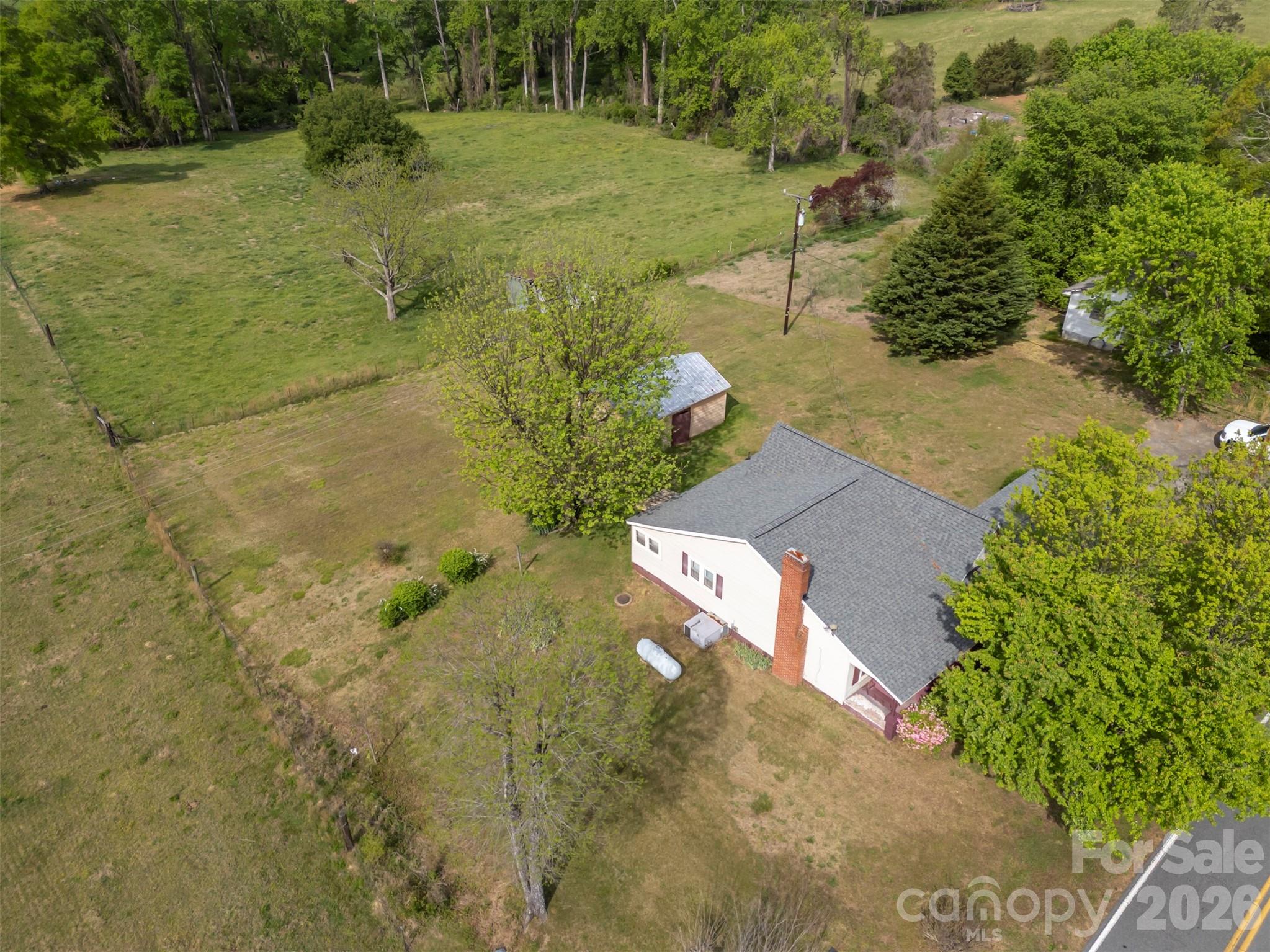 504 Old Henrietta Road Forest City NC 28043