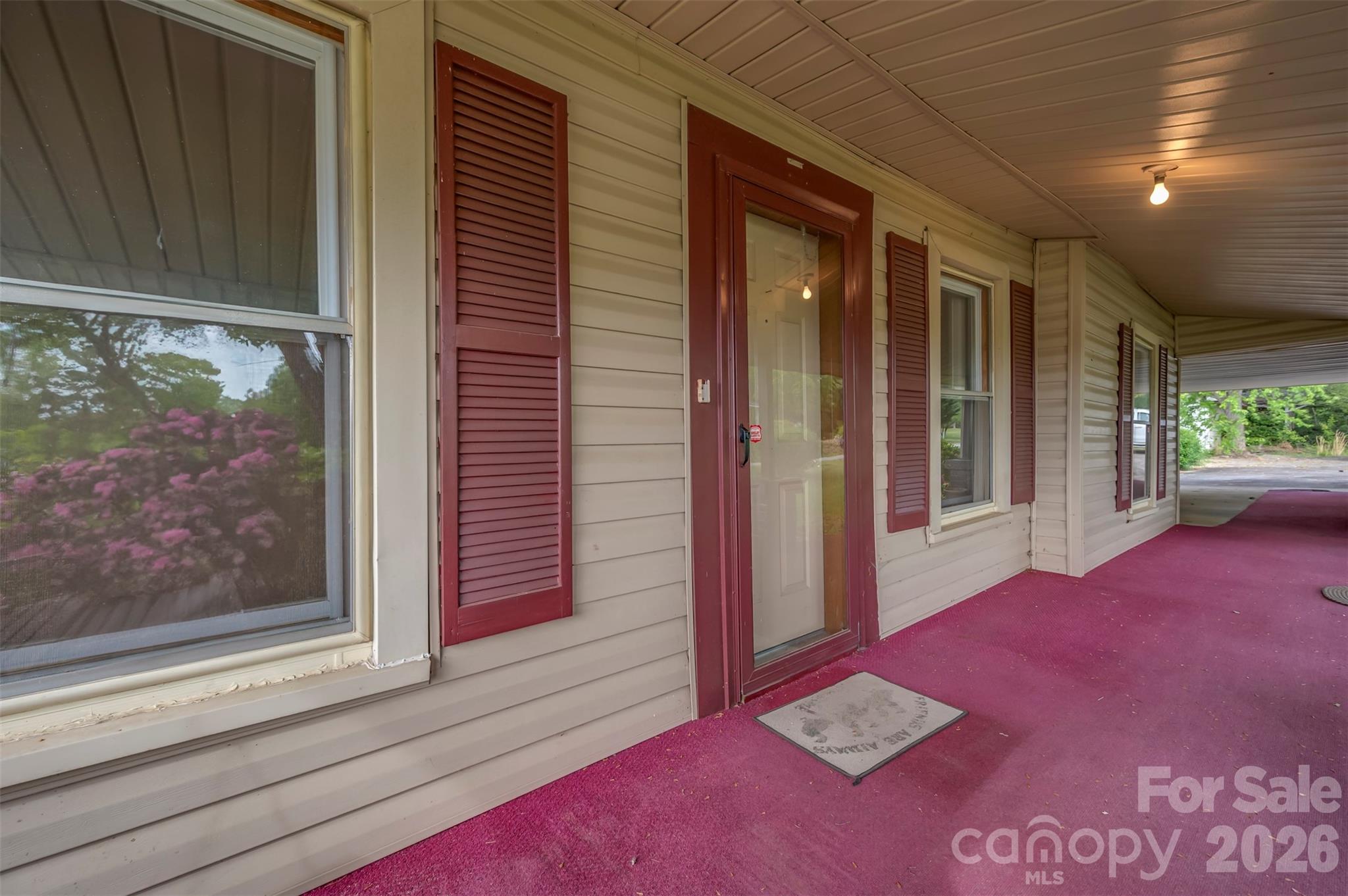 504 Old Henrietta Road Forest City NC 28043