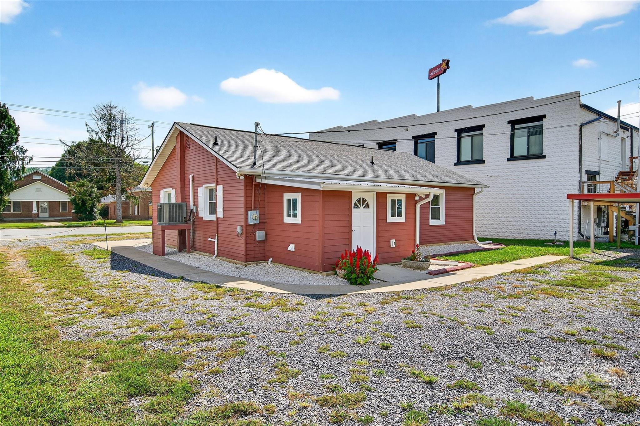 262 Catawba Avenue Old Fort NC 28762