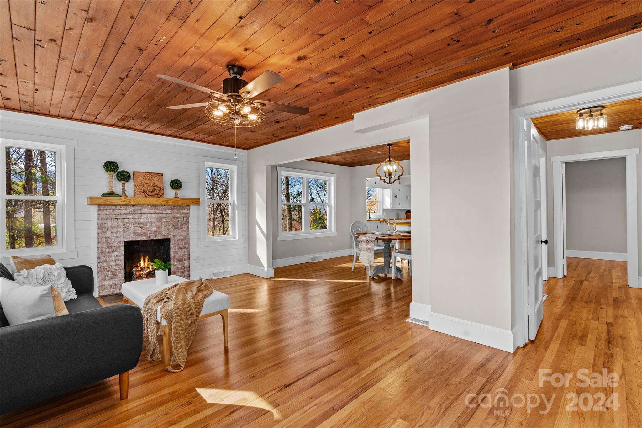51 Riverview Drive Canton NC 28716