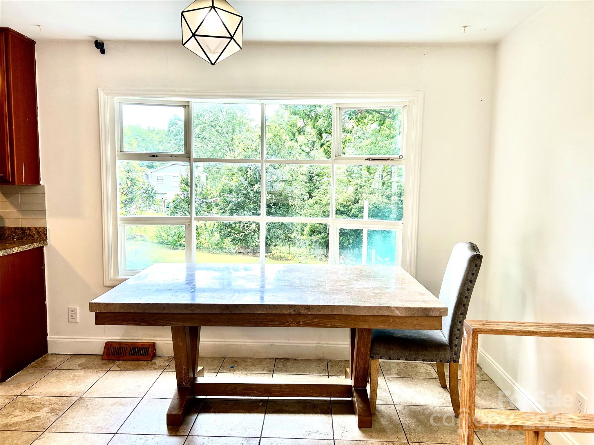 6708 Lynmont Drive Charlotte NC 28212