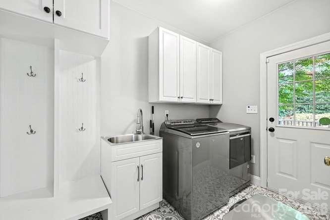 4111 Kronos Place Charlotte NC 28210