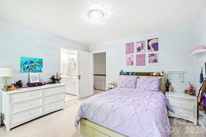 4111 Kronos Place Charlotte NC 28210