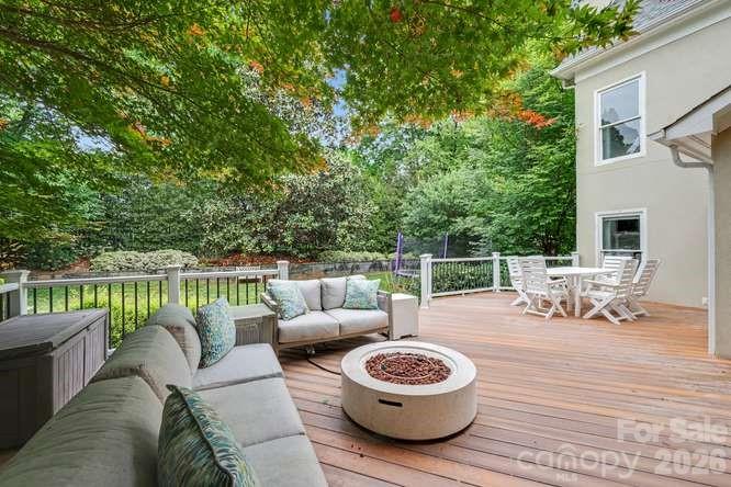 4111 Kronos Place Charlotte NC 28210