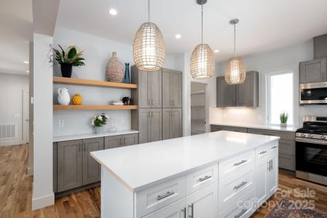 5 Orrinel Way Asheville NC 28806