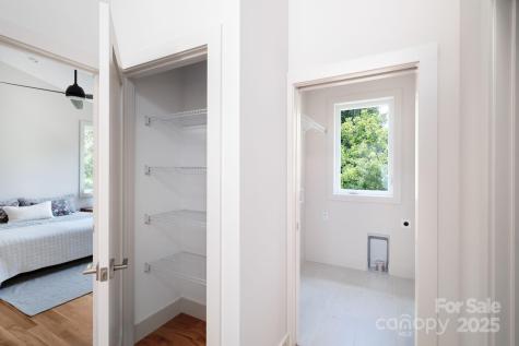 5 Orrinel Way Asheville NC 28806