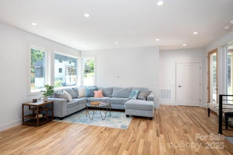 5 Orrinel Way Asheville NC 28806