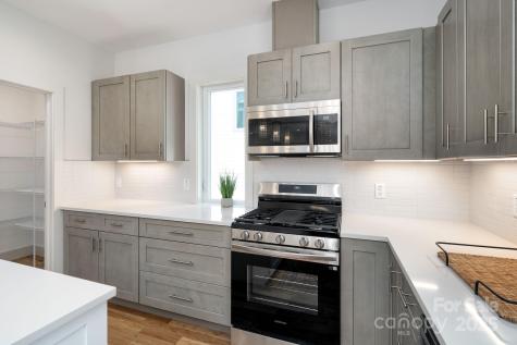 5 Orrinel Way Asheville NC 28806