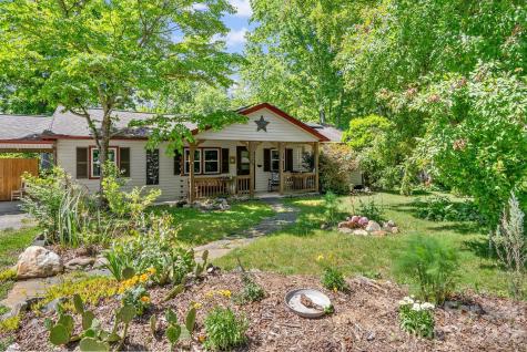 105 7th Street Black Mountain NC 28711