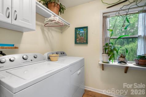 105 7th Street Black Mountain NC 28711