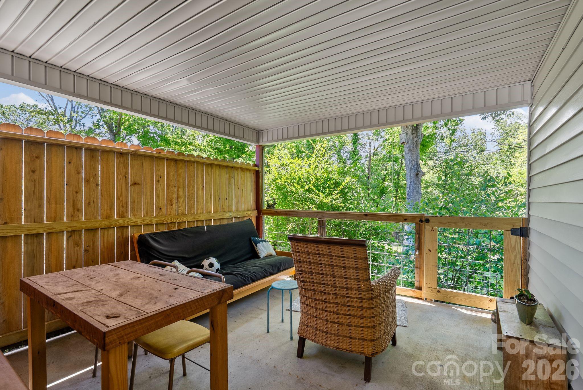 105 7th Street Black Mountain NC 28711